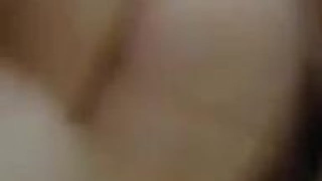 Máy bay vú xệ cưỡi ngựa