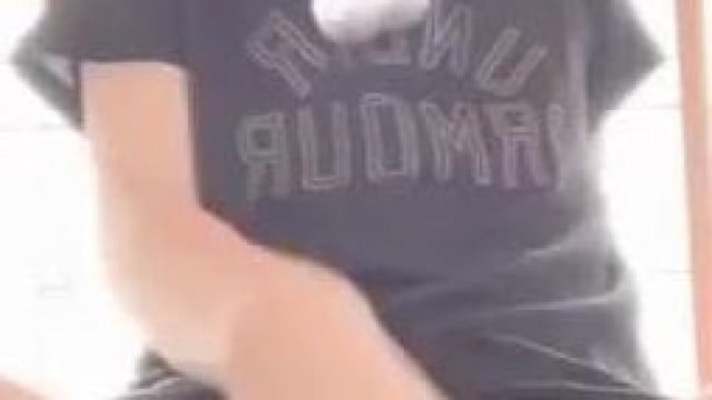 Em ny thủ dâm che mặt bằng filter