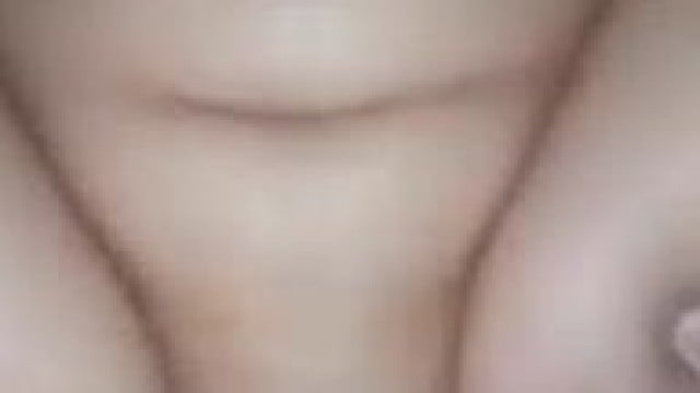 Móc bướm chị dâu rồi thay anh mình đụ .