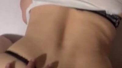 Em trai 20 đụ chị gái 35 có chồng và 1 con .