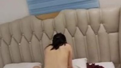 Chơi nhảy ngựa vs e Mỹ sinh viên ĐH Thương Mại