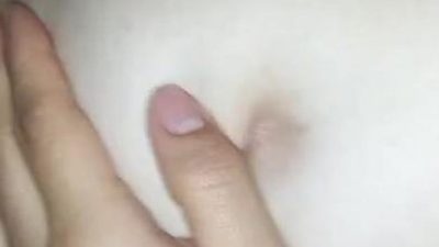 Đụ bầm dập gái 1 con nứng lồn