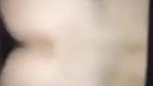 Khoe con đỹ dâm.