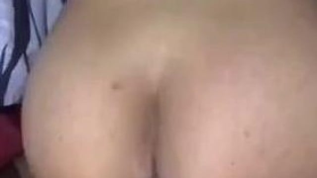 thủ dâm với chai cực phê