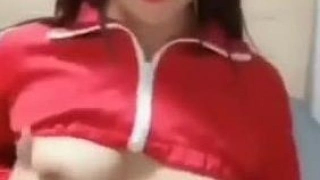 em áo đỏ hàng ngon