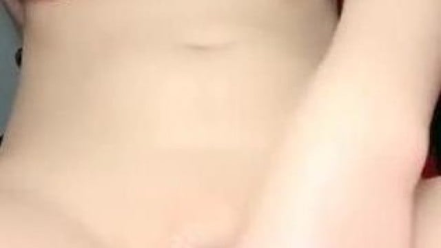 Gái móc bím cực phê nước tung tóe