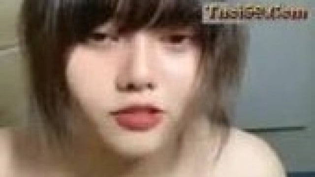 Gái Việt lần đầu làm chuyện ấy.