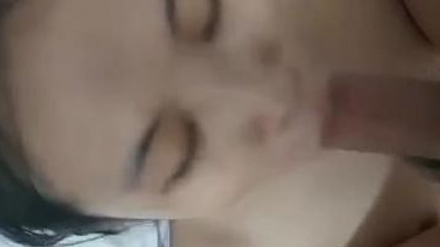 Gái xinh bú cu làm bạn trai rên cực phê