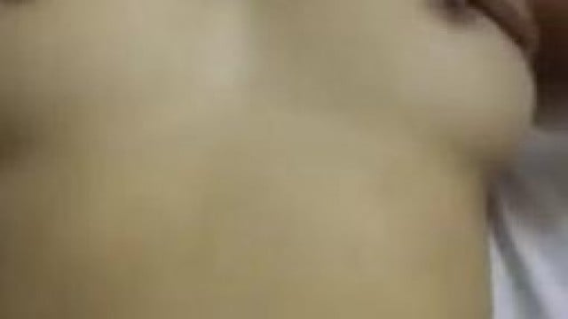 Chơi không bao rồi xuất tinh vào lồn em