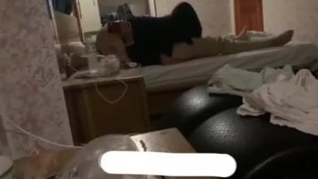 Sau Giờ Làm Việc Thì Chỉ Có Làm Tình