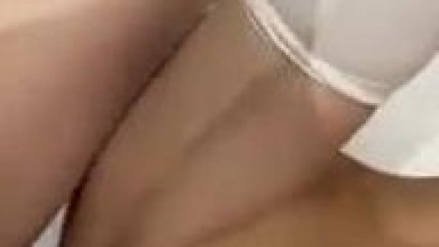 Địt em gái ngon dáng đẹp vú to