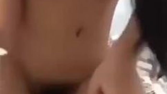 Em thích ăn sữa chua trên Cu Anh