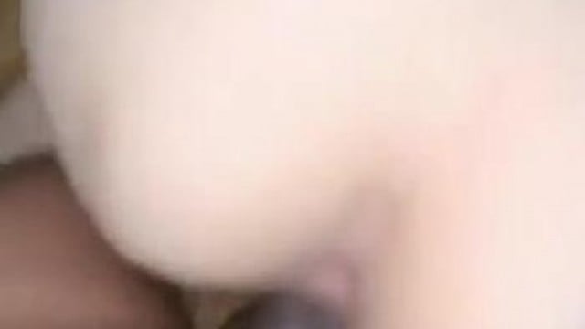 Thịt bà chị hàng xóm mông to