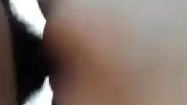 Chich em gái lồn non không lông