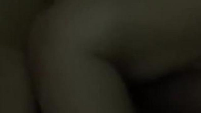 Chơi ba anh thì mới chịu