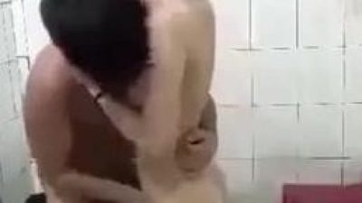 Loạn luân với e gái