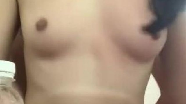 Doggy phía sau em khuyên rốn