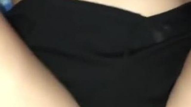 Check hàng em gái dâm non