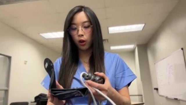 Cô y tá dâm dục của tôi