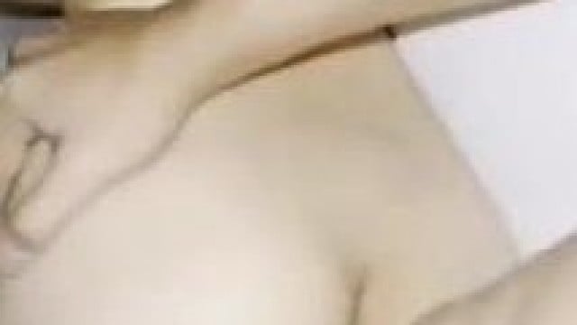 chơi em gái săm trổ đây mình bím múp cực ngon