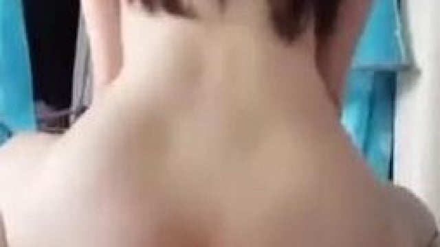 Vừa thịt nhau vừa xem review phim