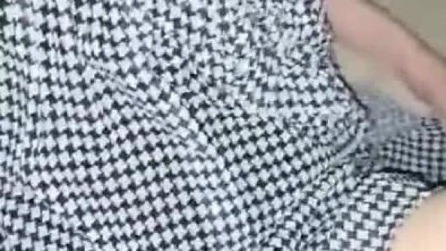 Bạn gái dâm đòi địt sau vườn nhà