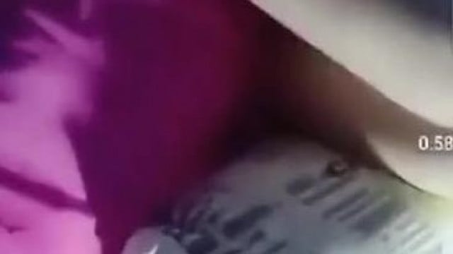 Cô giáo khoe vú cho người yêu