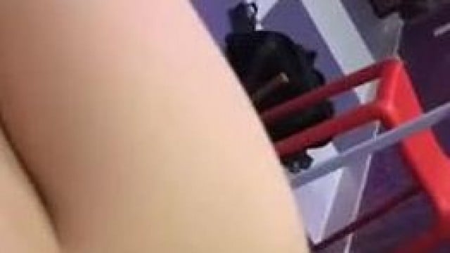 dẫn em gái say sỉn vào khách sạn rồi đụ