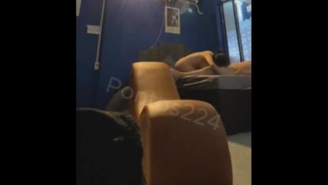 Tình nhân cũ của anh sao bao năm vẫn vậy