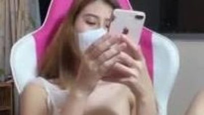 vác bướm lên live cho các anh ngắm