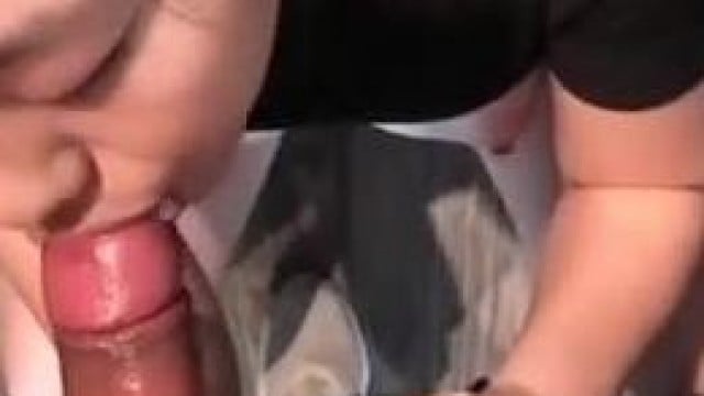 Em ng yêu xinh đẹp bú cu siêu đỉnh