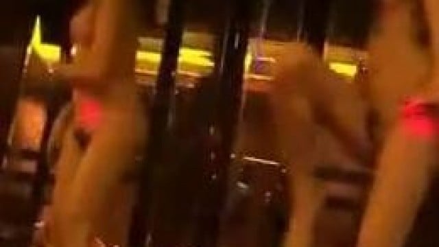 Lambada Chachacha Bơi Hết Vào Đây Nha