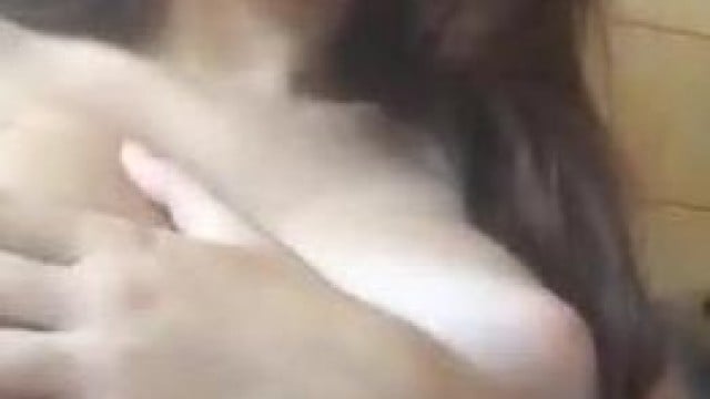 Gạ được em nước ngoài dâm show