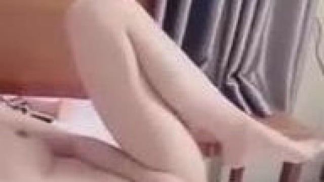 Rủ thêm con bạn chơi chung .