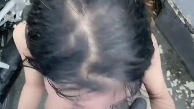 Public cùng em vy tây