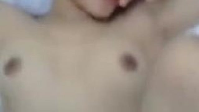 Địt em sinh viên năm nhất dâm đãng