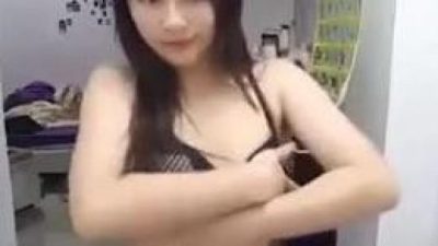 Đem Đứa Bạn Thân Đến Để Cho Thằng Người Yêu Check Thử Hàng