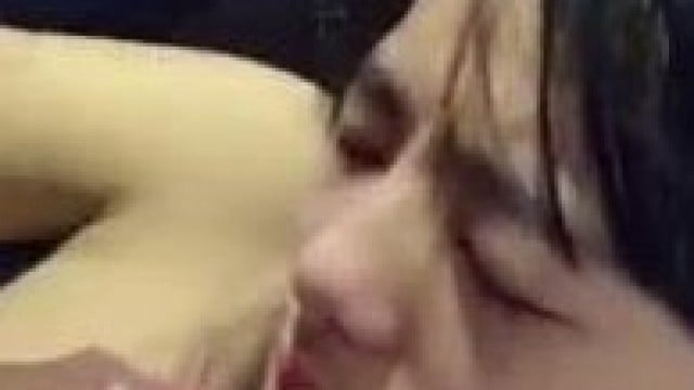 Gái xinh bị chịch tơi bời như xơ mướp