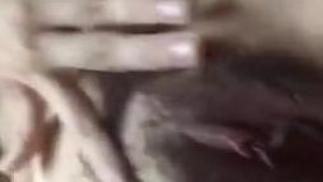 Em gái show hàng nguyên zin