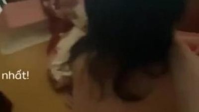 Một tuần xa cách bạn gái khi về lôi ra chịch.