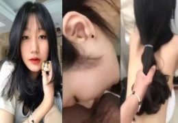 Em gái nứng quá chơi luôn tại wc siêu thị