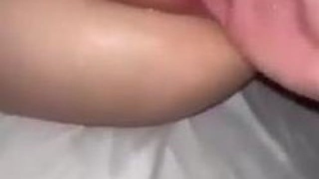 Nửa đêm móc lồn vợ đang thèm nứng