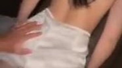 Em đi học về thì bị địt khi chưa cởi đồ
