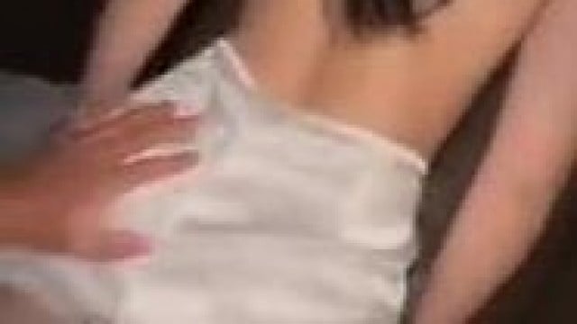 Em đi học về thì bị địt khi chưa cởi đồ