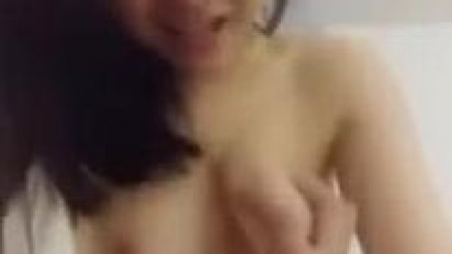 Gái xinh ngây thơ bị địt cực phê