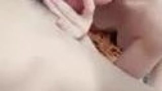 Vietnamese Girl Show Her Young Brother Fucks Her Friend on Cam