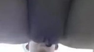 Em giả vờ ngại nhưng trong lòng thì …