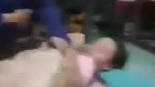 Các chú có tuổi mà chơi độc lạ qua nhà cháu nhậu rồi nhậu luôn vợ cháu