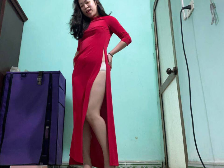 Ảnh 40 của Clip sex Cô giáo Tây Bắc mặc áo dài đỏ địt với chồng cực dâm (Full Clip + Pic)