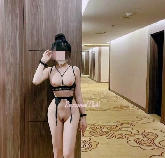Ảnh 5 của Clip sex Couple Bé Thỏ thủ dâm và some với chồng ở khách sạn (Full Clip + Pic)
